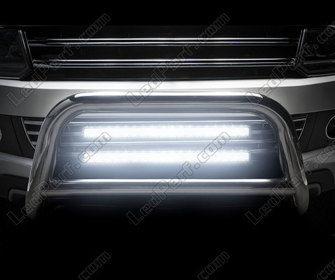 Lähikuva LED-bar / valopaneeli Osram LEDriving® LIGHTBAR SX500-CB valaistus
