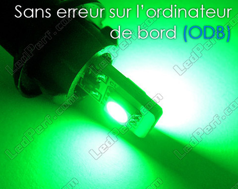 LED-polttimo T10 W5W Ei OBD-virhettä - Kaksoiskytkentä Vihreä