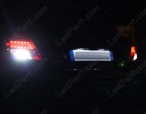 LED Peruutusvalot LED yksittäisinä H21W Kanta BAY9S 12V