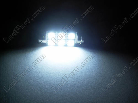 LED-sukkula kattovalaisin, tavaratila, hansikaslokero, rekisterikilpi valkoinen 39mm - C5W