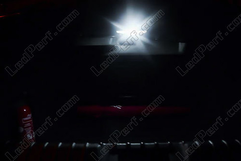 LED tavaratila Alfa Romeo 159