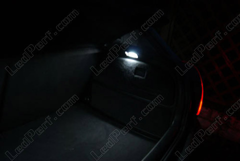 LED tavaratila Audi A3 8L