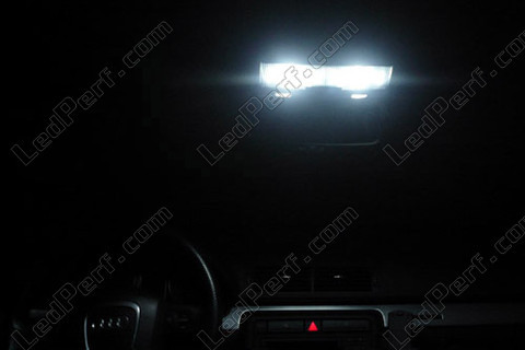 LED etukattovalo Audi A4 B7