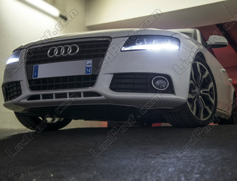 LED päiväajovalot - päiväajovalot Audi A4 B8