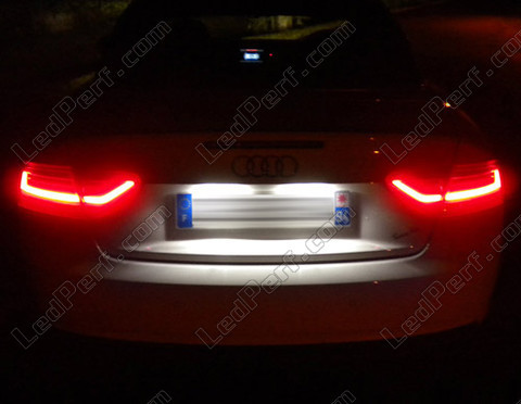 LED rekisterikilpi Audi A5 8T 2010 ja +