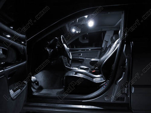 LED ohjaamo Audi A8 D2
