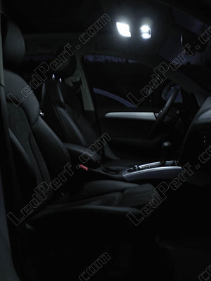 LED etukattovalo Audi Q5