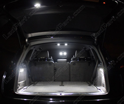 LED tavaratila Audi Q7
