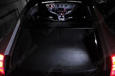 LED tavaratila Audi Tt Mk2