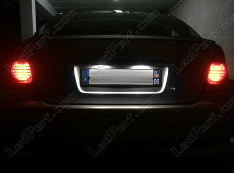 LED rekisterikilpi BMW 3-sarjan (E36) Kompakti