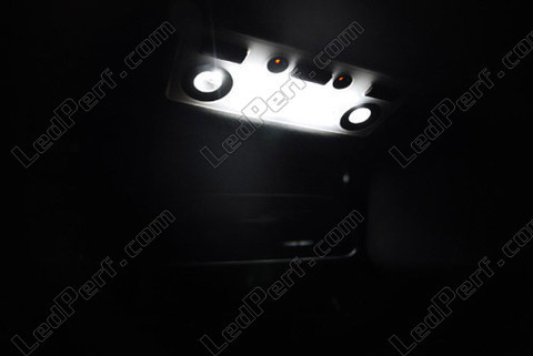 LED etukattovalo BMW 3-sarjan E93 avoauto