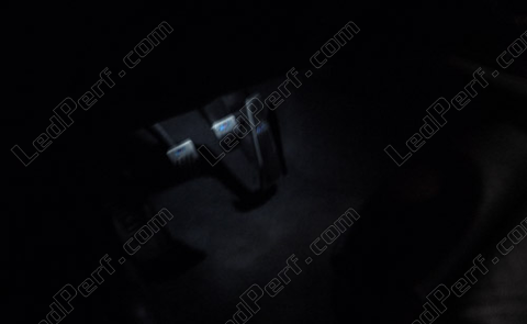 LED lattia-jalkatila BMW X1 (E84)