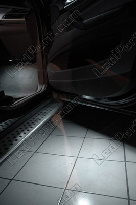 LED oven kynnys BMW X3 (F25)