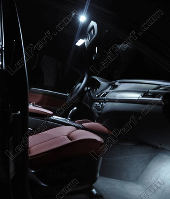 LED etukattovalo BMW X6 E71
