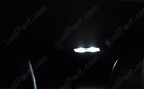 LED takakattovalo BMW Z3