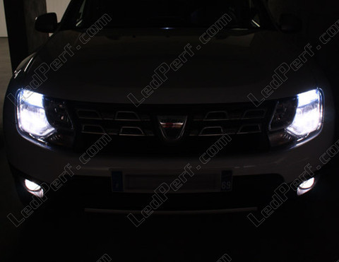LED sumuvalot Dacia Duster