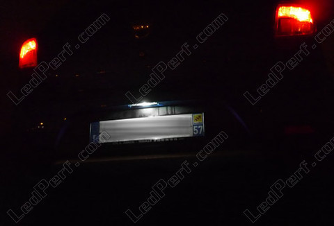 LED rekisterikilpi Dacia Sandero 2