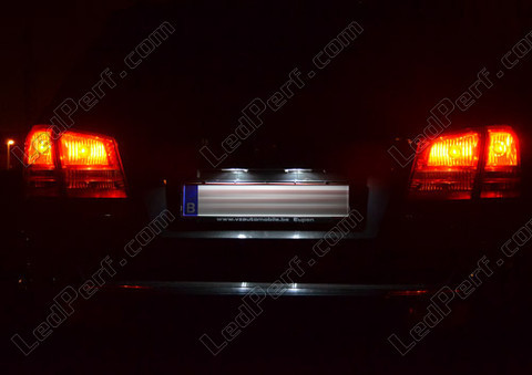 LED rekisterikilpi Dodge Journey Tuning