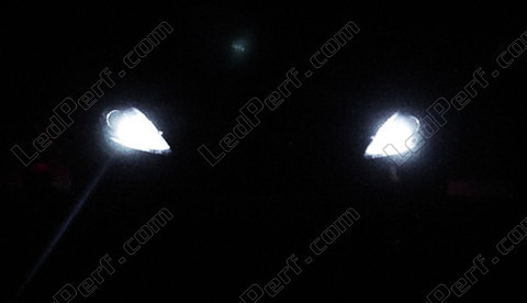 LED parkkivalot xenon valkoinen Ford Fiesta MK7