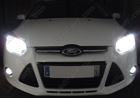 LED Ajovalot Xenon effect Ford Focus MK3