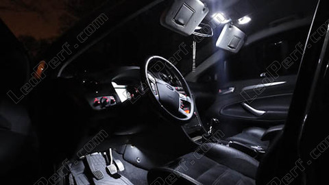 LED ohjaamo Ford Mondeo MK4