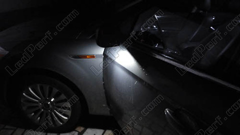 LED ulkotaustapeili Ford Mondeo MK4
