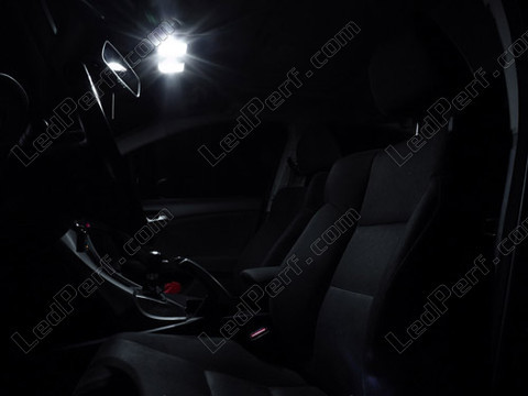 LED etukattovalo Honda Accord 8G