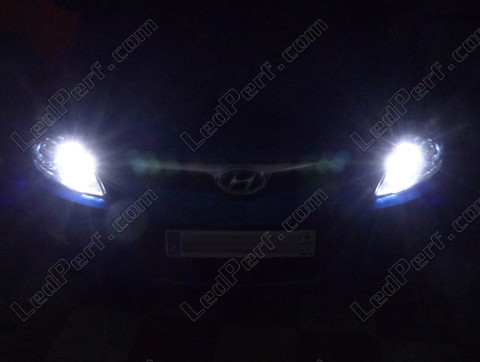 LED Kaukovalot Hyundai I30 MK1