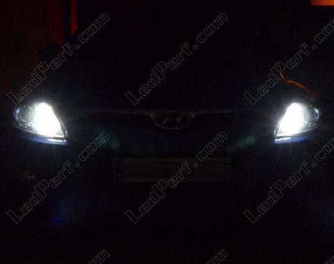 LED parkkivalot xenon valkoinen Hyundai I30 MK1