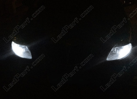 LED parkkivalot xenon valkoinen Lancia Ypsilon