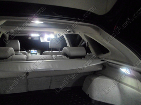 LED ohjaamo Lexus RX II Tuning