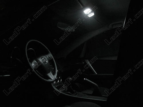 LED etukattovalo Mazda 6 Vaihe 2