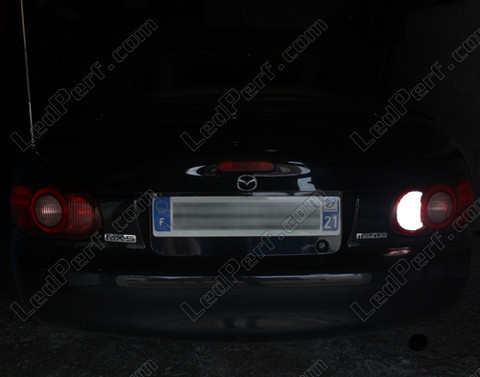 LED Peruutusvalot Mazda MX 5 vaihe 2 Tuning