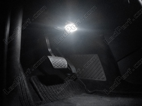 LED lattia-jalkatila Mercedes A-sarja (W169)