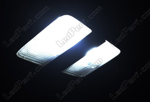 LED etukattovalo Nissan 350Z