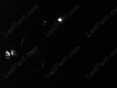 LED etukattovalo Opel Astra G