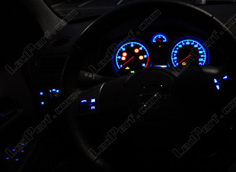 LED mittari sininen Opel Astra H cosmos