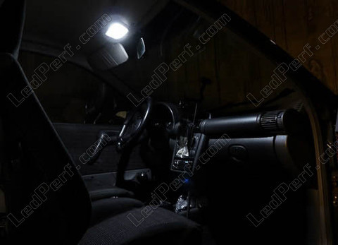 LED etukattovalo Opel Corsa B