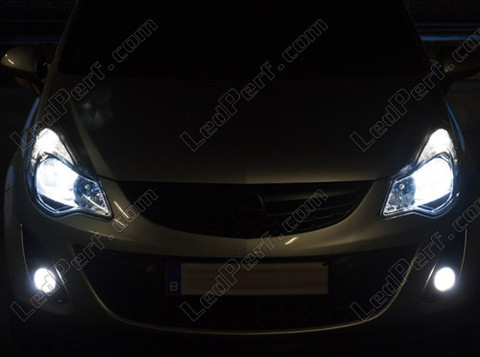 LED Ajovalot Opel Corsa D