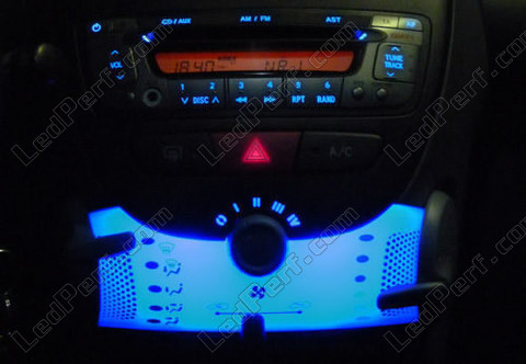 LED ilmanvaihto autoradio Peugeot 107