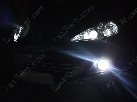 LED Ajovalot Peugeot 207