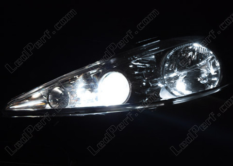 LED Lähivalot Peugeot 207