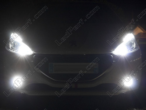 LED Ajovalot Peugeot 208