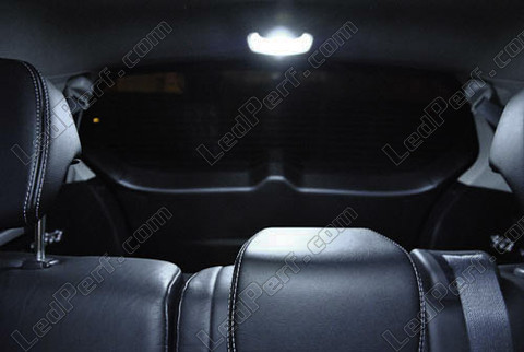 LED tavaratilan kattovalo Peugeot 4007