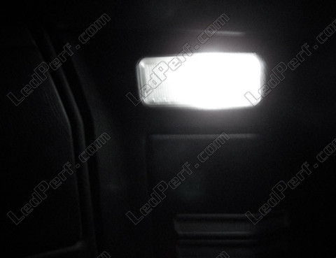 LED tavaratila Peugeot 807
