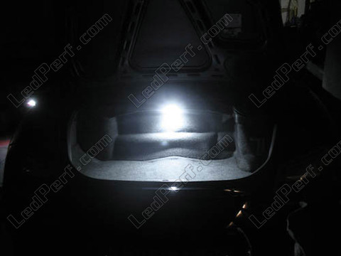 LED tavaratila Porsche Cayman (987)