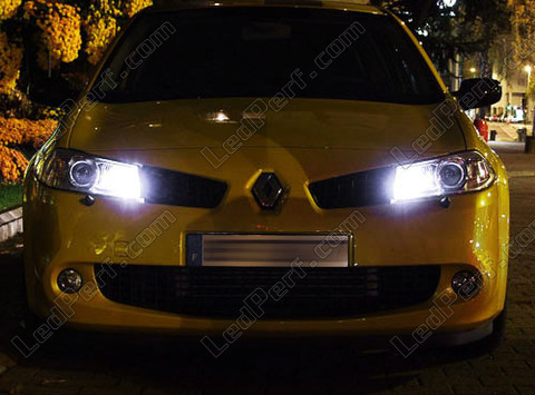 LED parkkivalot xenon valkoinen Renault Megane 2 R26