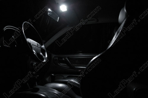 LED etukattovalo Seat Ibiza 6K2