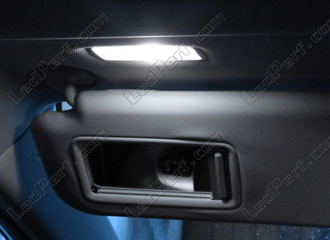LED meikkipeilit - aurinkosuoja Toyota Auris MK1