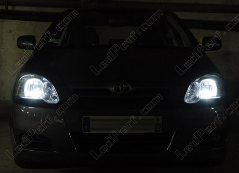 LED parkkivalot xenon valkoinen Toyota Corolla E120